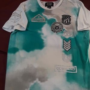 LRSCOOP Military Motif Tshirt  Sz. Sm .